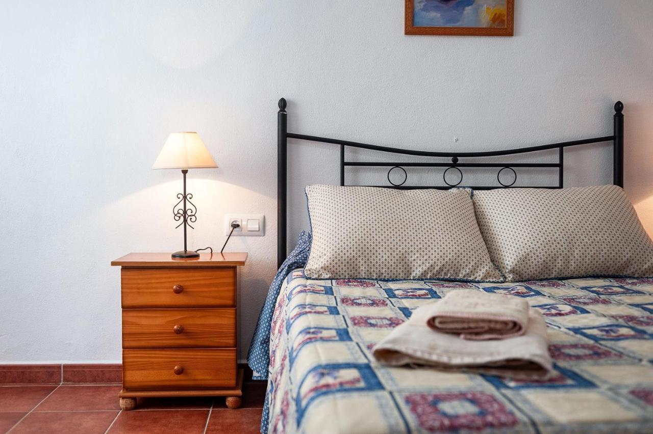 Apartamento Frank - Solo Familias Conil De La Frontera Luaran gambar