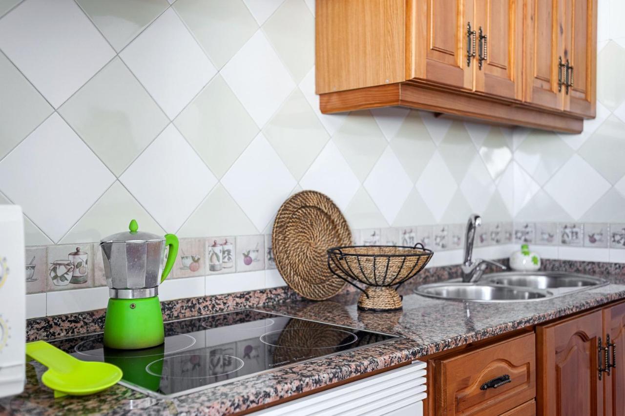 Apartamento Frank - Solo Familias Conil De La Frontera Luaran gambar